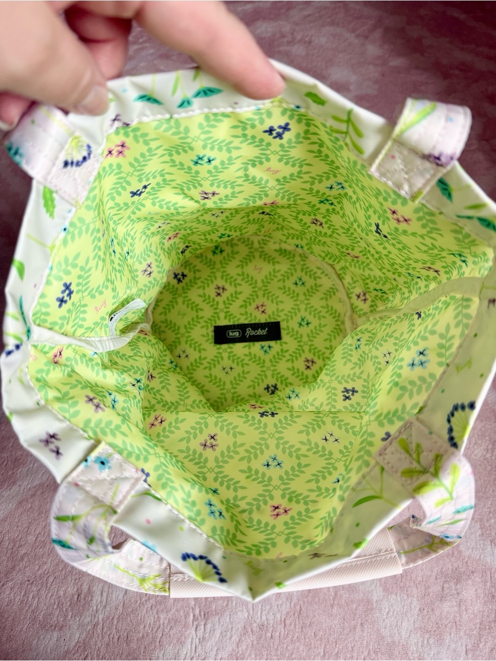 Lug Rocket Utility Tote in Meadow Retreat Like New - Picture 6 of 8